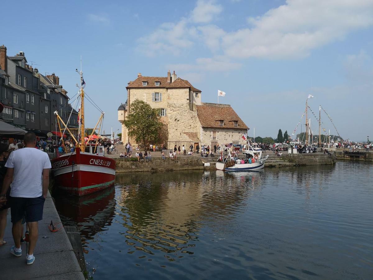 Un Parfum D'Embruns Hypercentre Honfleur, Fibre Lejlighed Eksteriør billede